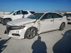 1HGCV2F98JA008036 2018 HONDA ACCORD