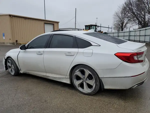 1HGCV2F98JA012670 2018 HONDA ACCORD - Image 2