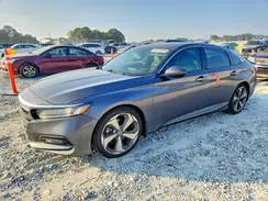 1HGCV2F98JA027637 2018 HONDA ACCORD