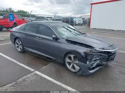 1HGCV2F98JA031882 2018 HONDA ACCORD
