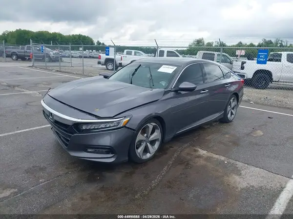 1HGCV2F98JA031882 2018 HONDA ACCORD - Image 2