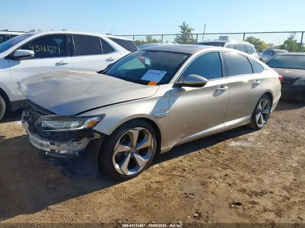 1HGCV2F98JA032613 2018 HONDA ACCORD - Image 2
