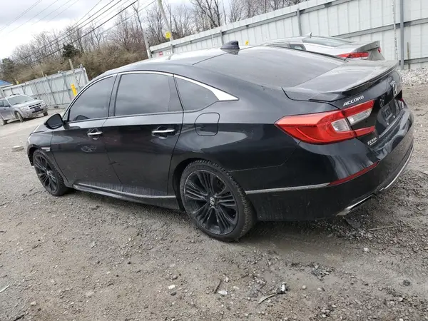 1HGCV2F98JA040209 2018 HONDA ACCORD - Image 2