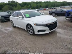 1HGCV2F98JA049184 2018 HONDA ACCORD