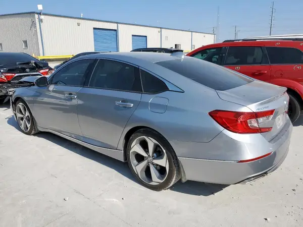1HGCV2F98JA050951 2018 HONDA ACCORD - Image 2