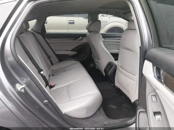 1HGCV2F98JA051131 2018 HONDA ACCORD - Image 8