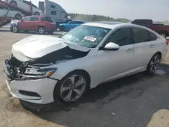 1HGCV2F98KA003923 2019 HONDA ACCORD