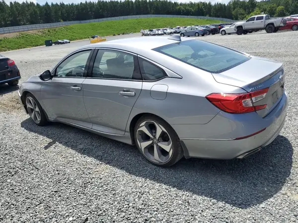 1HGCV2F98KA006028 2019 HONDA ACCORD - Image 2