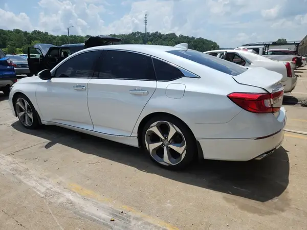 1HGCV2F98KA007468 2019 HONDA ACCORD - Image 2