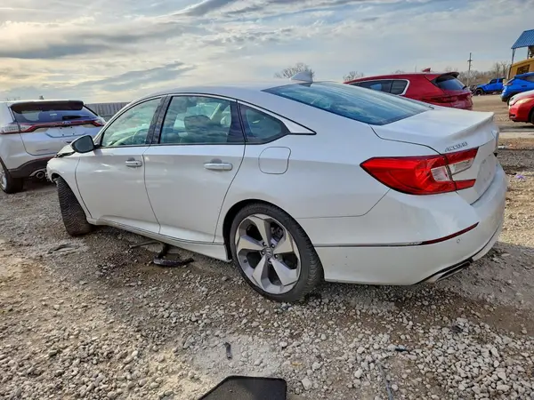 1HGCV2F98KA008071 2019 HONDA ACCORD - Image 2