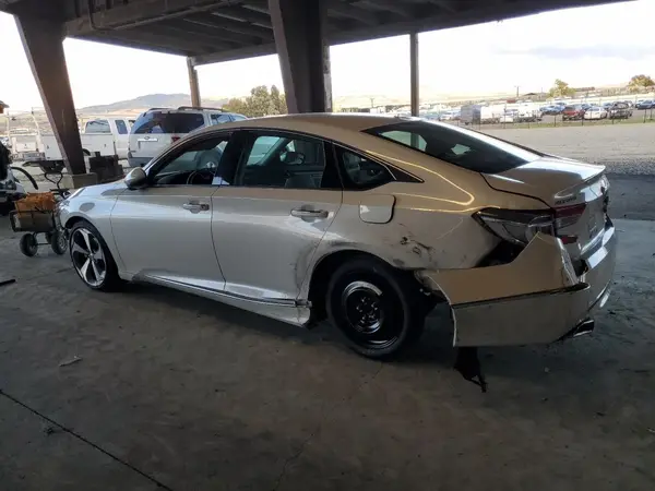 1HGCV2F98KA025002 2019 HONDA ACCORD - Image 2