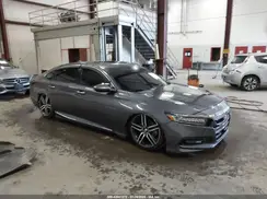 1HGCV2F99JA000303 2018 HONDA ACCORD
