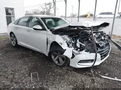 1HGCV2F99JA005811 2018 HONDA ACCORD