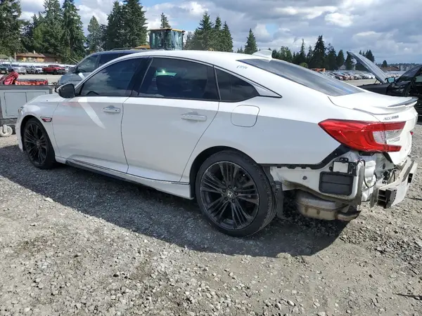 1HGCV2F99JA006375 2018 HONDA ACCORD - Image 2