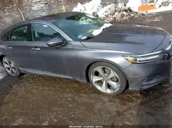 1HGCV2F99JA007154 2018 HONDA ACCORD