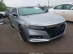 1HGCV2F99JA008627 2018 HONDA ACCORD