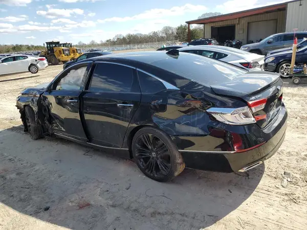 1HGCV2F99JA008840 2018 HONDA ACCORD - Image 2
