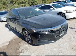 1HGCV2F99JA013035 2018 HONDA ACCORD