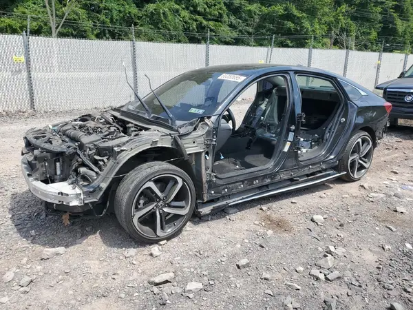 1HGCV2F99JA016808 2018 HONDA ACCORD - Image 1