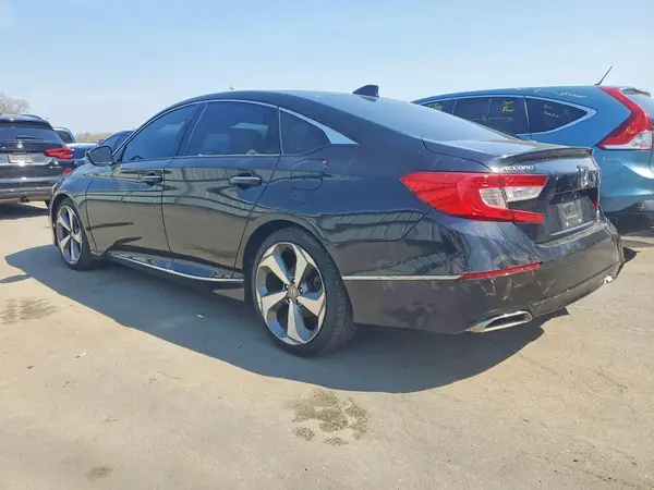 1HGCV2F99JA024567 2018 HONDA ACCORD - Image 2