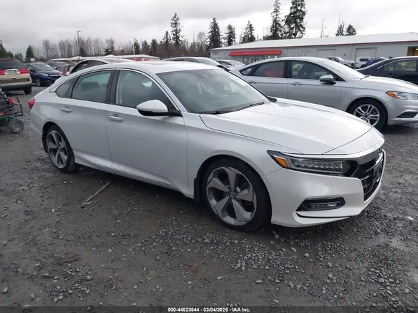 1HGCV2F99JA036394 2018 HONDA ACCORD - Image 1