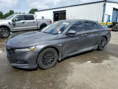 1HGCV2F99JA040669 2018 HONDA ACCORD
