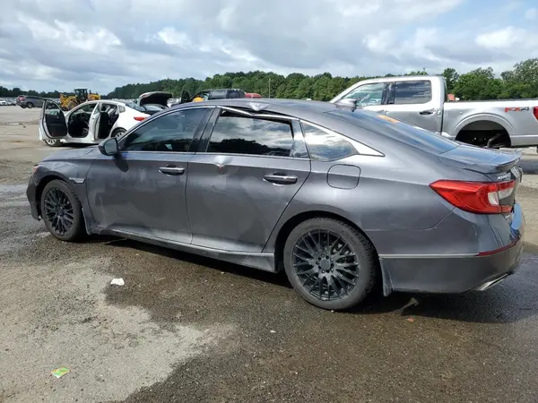 1HGCV2F99JA040669 2018 HONDA ACCORD - Image 2