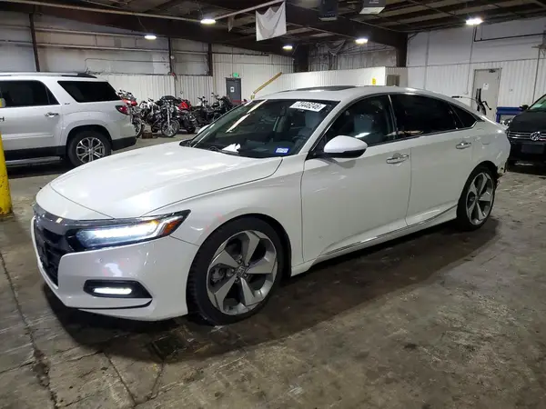 1HGCV2F99JA041675 2018 HONDA ACCORD - Image 1