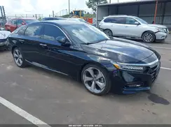1HGCV2F99JA045077 2018 HONDA ACCORD