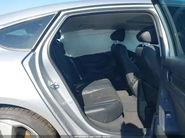 1HGCV2F99JA049890 2018 HONDA ACCORD - Image 8