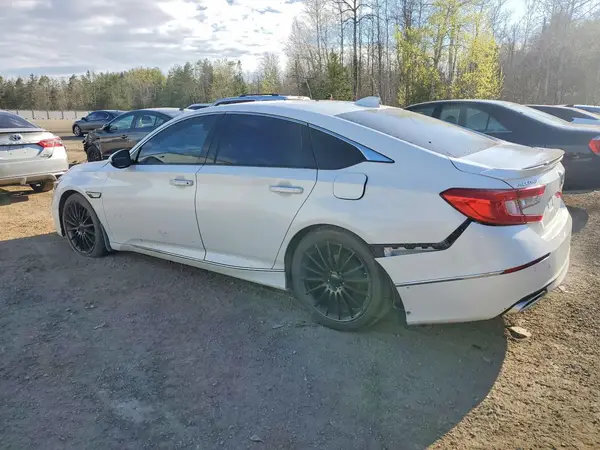1HGCV2F99JA801779 2018 HONDA ACCORD - Image 2