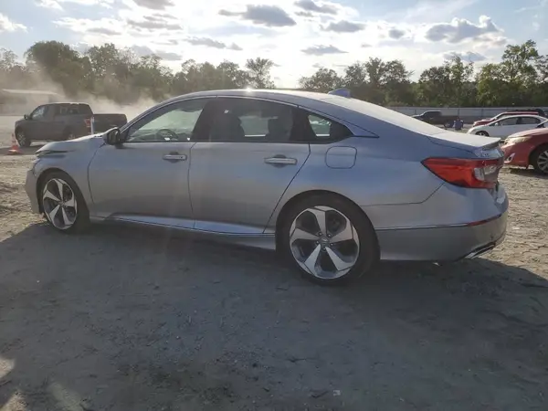 1HGCV2F99KA002537 2019 HONDA ACCORD - Image 2