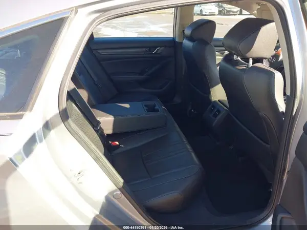1HGCV2F99KA011612 2019 HONDA ACCORD - Image 8