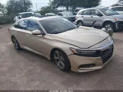 1HGCV2F99KA030919 2019 HONDA ACCORD