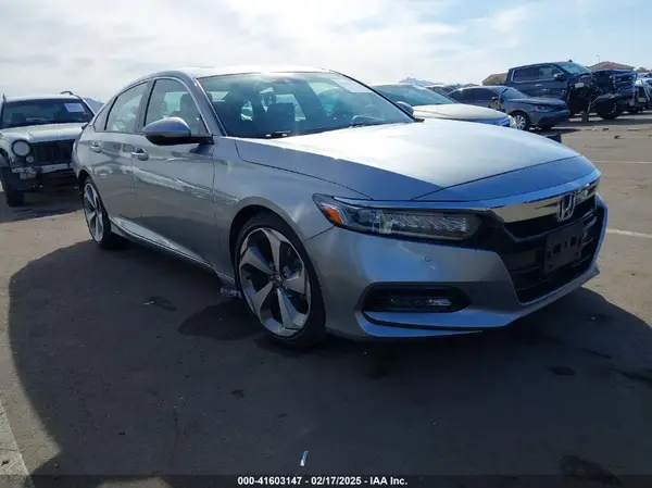 1HGCV2F99KA034744 2019 HONDA ACCORD - Image 1