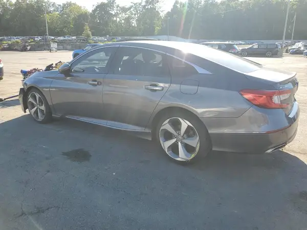 1HGCV2F99LA005617 2020 HONDA ACCORD - Image 2