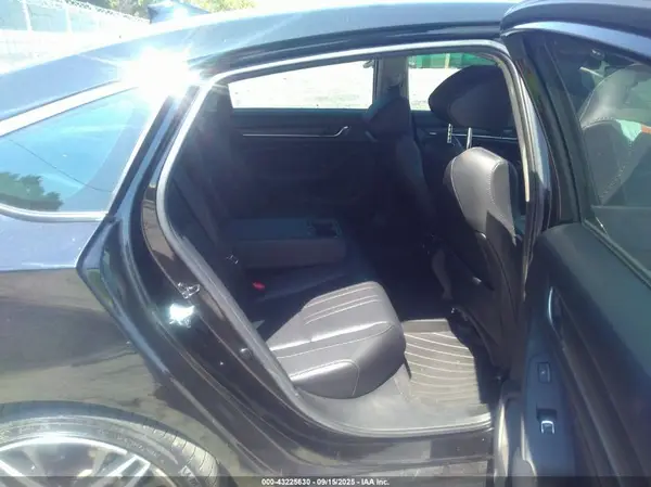 1HGCV2F99MA030115 2021 HONDA ACCORD - Image 8