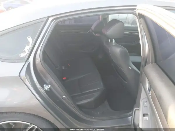 1HGCV2F99NA007399 2022 HONDA ACCORD - Image 8