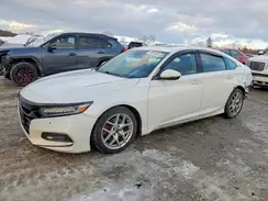 1HGCV2F9XJA002481 2018 HONDA ACCORD