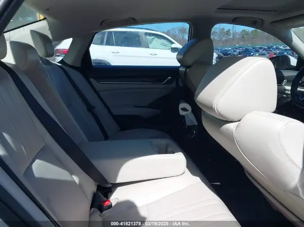 1HGCV2F9XJA005719 2018 HONDA ACCORD - Image 8