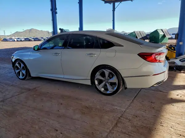 1HGCV2F9XJA006708 2018 HONDA ACCORD - Image 2