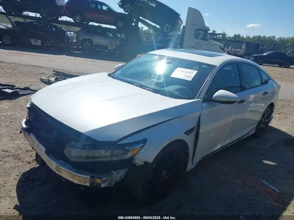 1HGCV2F9XJA017191 2018 HONDA ACCORD - Image 2
