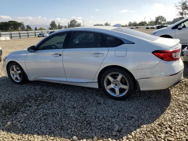 1HGCV2F9XJA018017 2018 HONDA ACCORD - Image 2