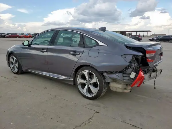 1HGCV2F9XJA028899 2018 HONDA ACCORD - Image 2