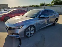 1HGCV2F9XJA045329 2018 HONDA ACCORD