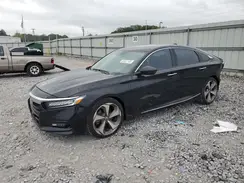 1HGCV2F9XJA045699 2018 HONDA ACCORD