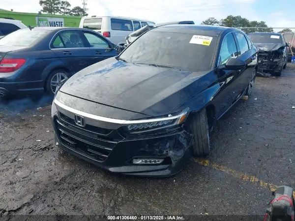 1HGCV2F9XJA048067 2018 HONDA ACCORD - Image 2