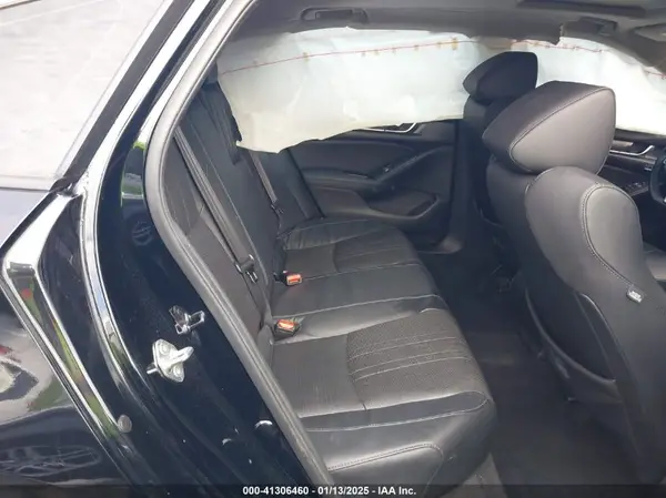 1HGCV2F9XJA048067 2018 HONDA ACCORD - Image 8