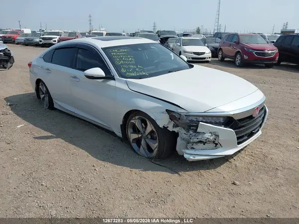 1HGCV2F9XJA800611 2018 HONDA ACCORD - Image 1