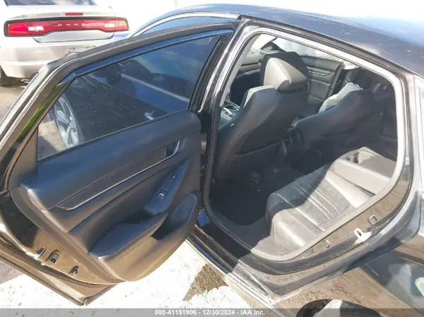 1HGCV2F9XKA000750 2019 HONDA ACCORD - Image 8